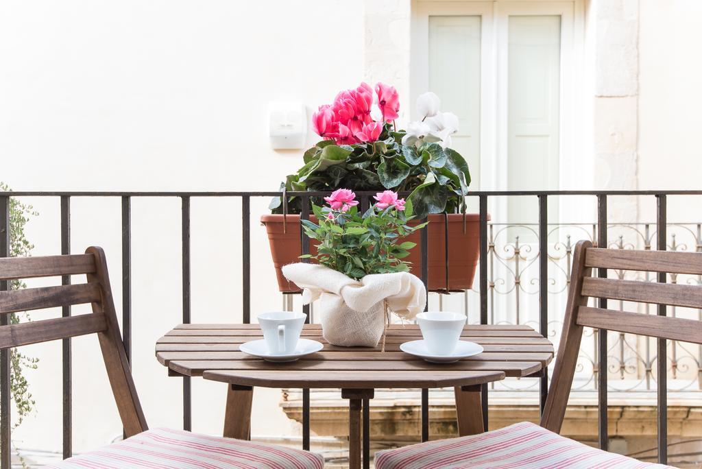 La Gorgone Ortigia Apartments Сиракузы Экстерьер фото
