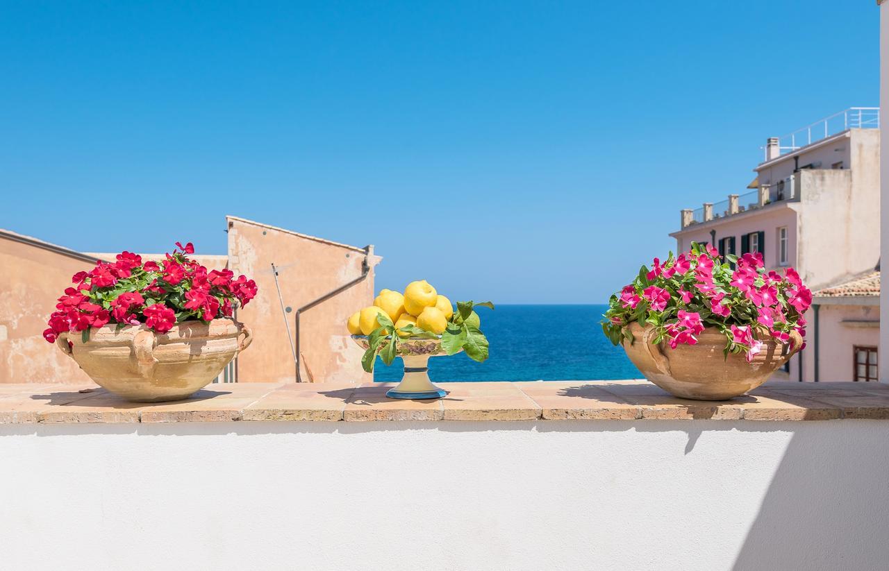 La Gorgone Ortigia Apartments Сиракузы Экстерьер фото